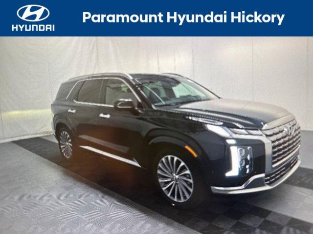 used 2025 Hyundai Palisade car, priced at $45,900