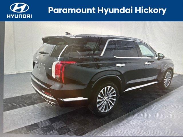 used 2025 Hyundai Palisade car, priced at $45,900