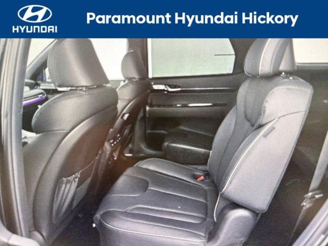 used 2025 Hyundai Palisade car, priced at $45,900