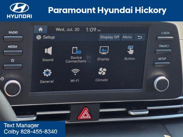 new 2025 Hyundai Elantra car