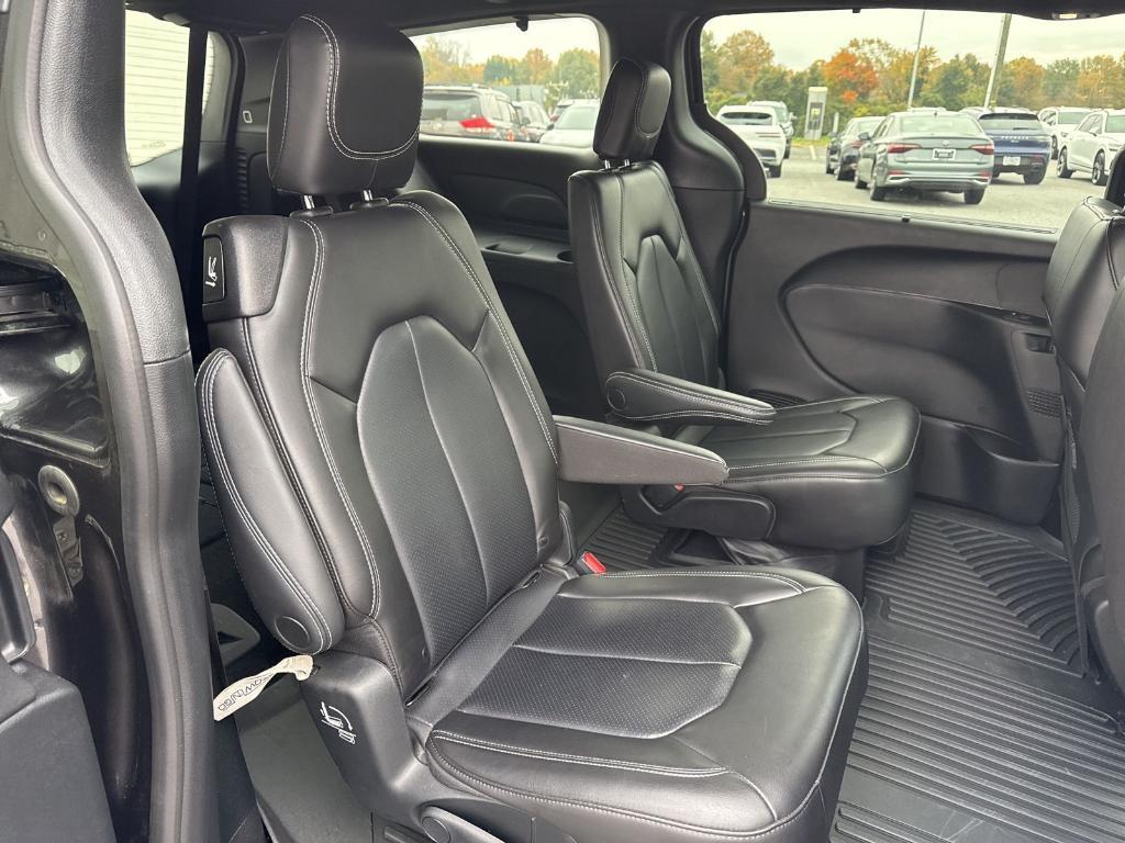 used 2023 Chrysler Pacifica car, priced at $35,900