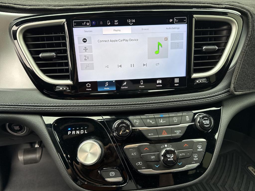 used 2023 Chrysler Pacifica car, priced at $35,900