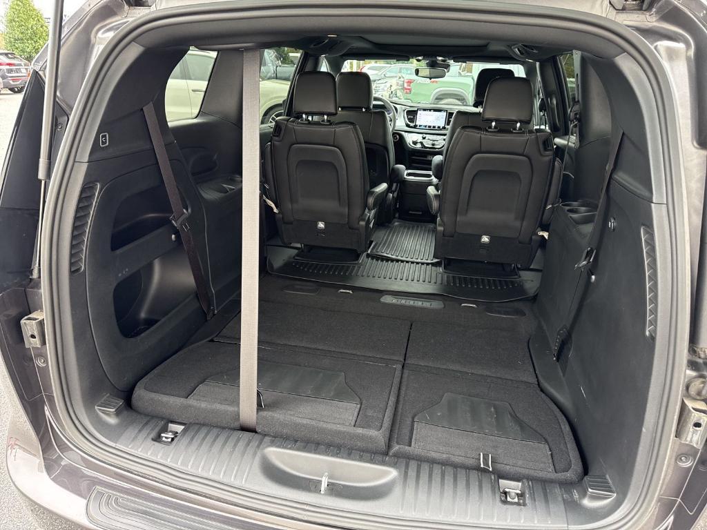 used 2023 Chrysler Pacifica car, priced at $35,900