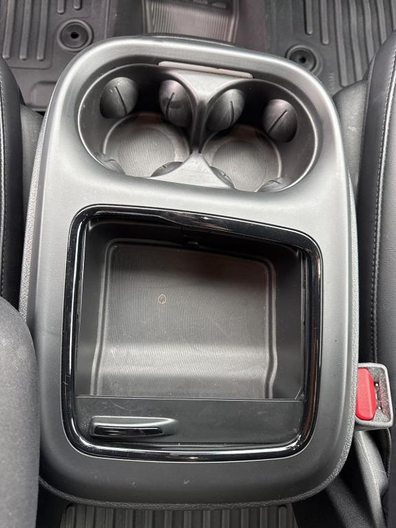 used 2023 Chrysler Pacifica car, priced at $35,900