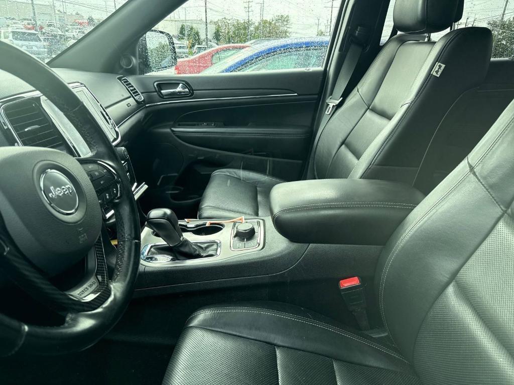 used 2021 Jeep Grand Cherokee car, priced at $27,600