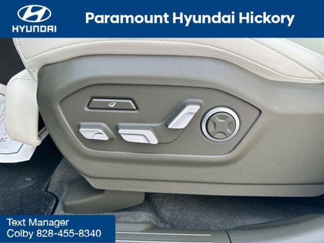 new 2025 Hyundai Santa Fe HEV car, priced at $51,520