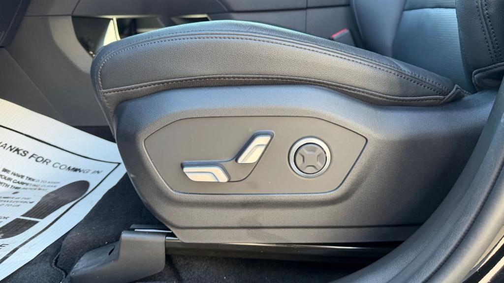 used 2025 Hyundai SANTA FE HEV car, priced at $46,900