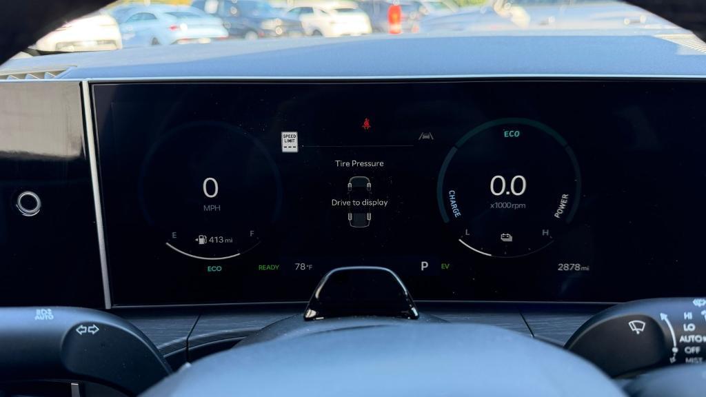 used 2025 Hyundai SANTA FE HEV car, priced at $46,900