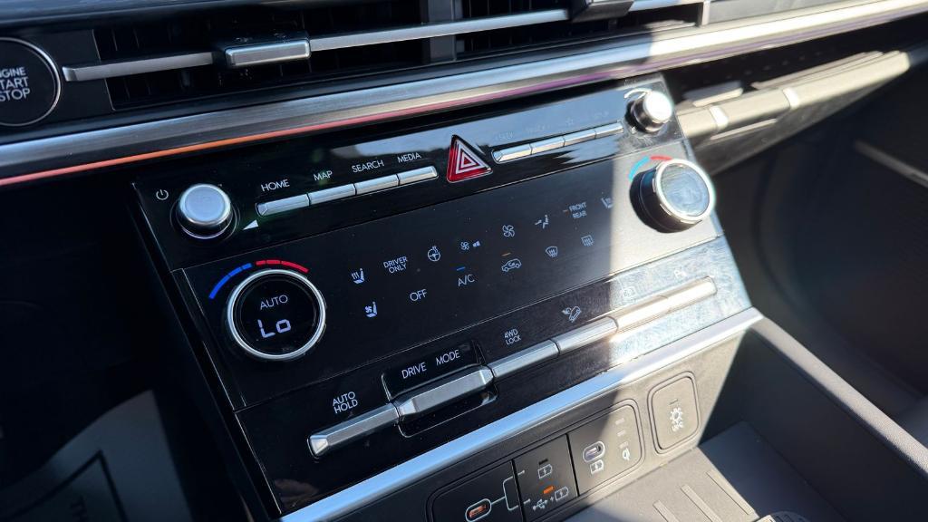 used 2025 Hyundai SANTA FE HEV car, priced at $46,900