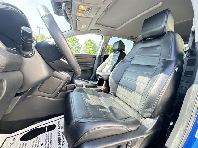 used 2020 Honda CR-V car, priced at $27,700