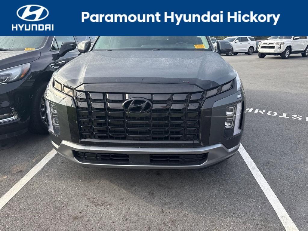 used 2024 Hyundai Palisade car, priced at $39,900