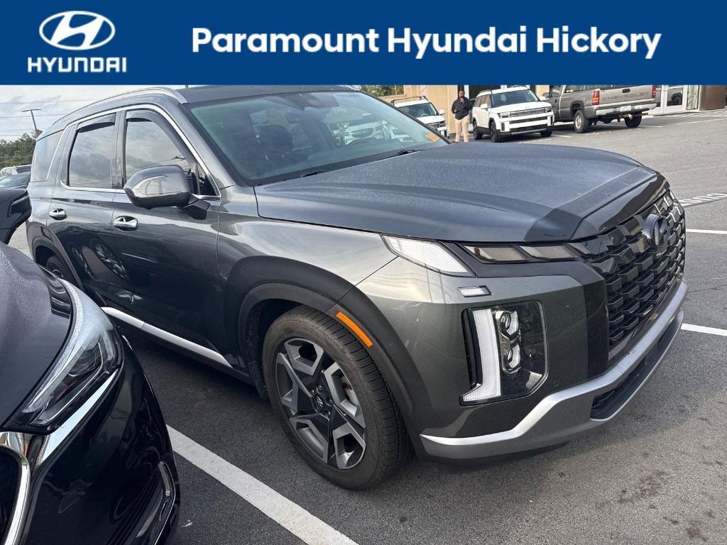 used 2024 Hyundai Palisade car, priced at $39,900