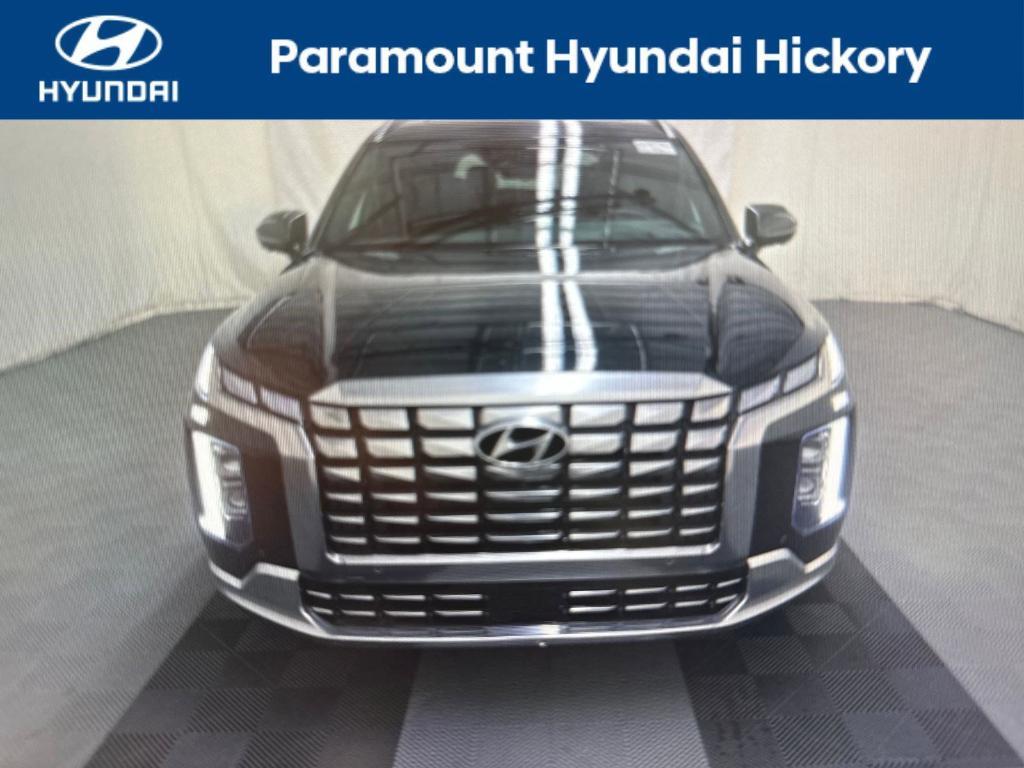 used 2025 Hyundai Palisade car, priced at $49,900