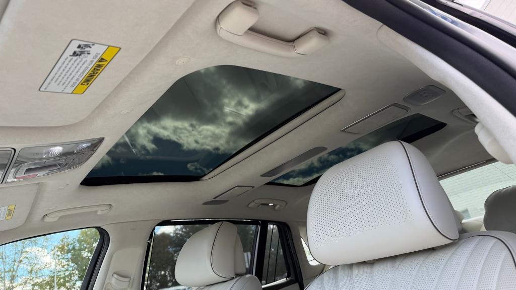 used 2023 Genesis G90 car, priced at $62,900