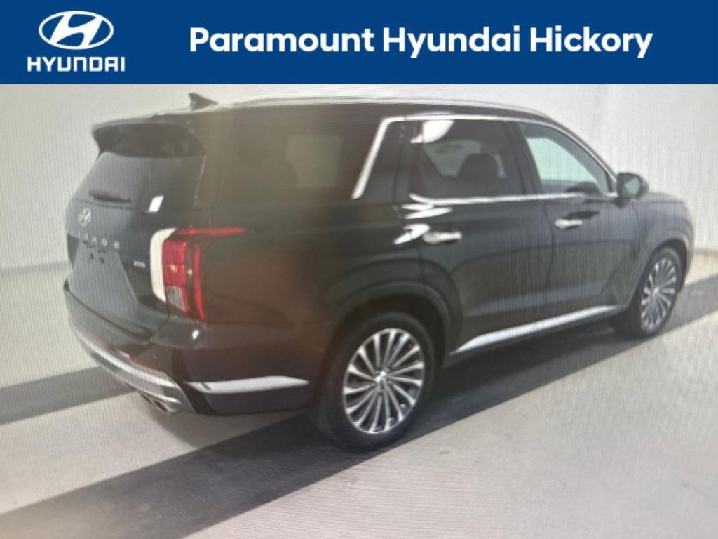 used 2024 Hyundai Palisade car, priced at $45,900