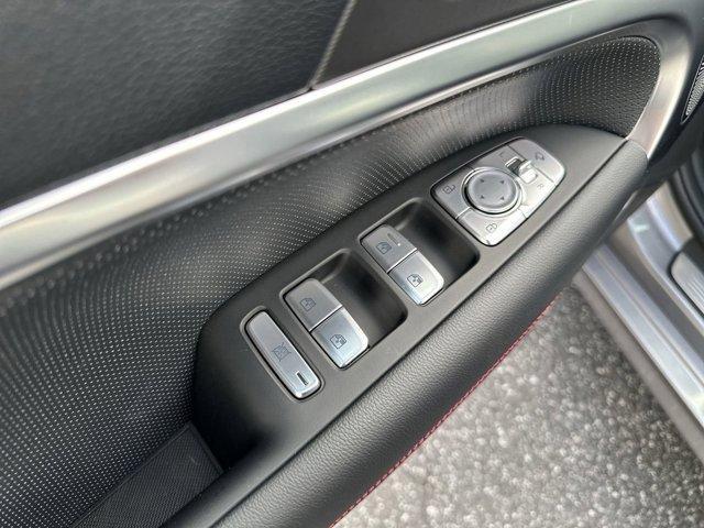 new 2025 Genesis G70 car, priced at $49,129