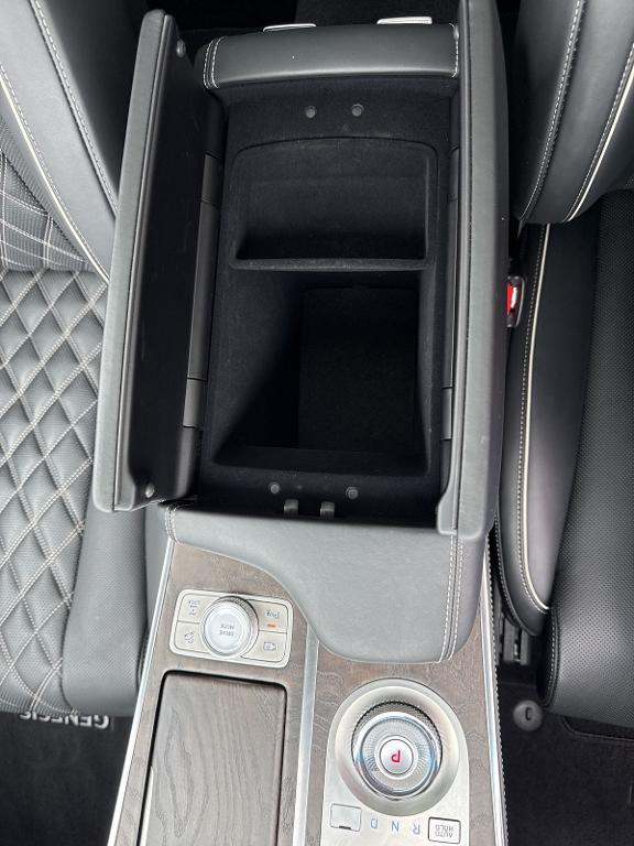 used 2024 Genesis GV80 car, priced at $59,900