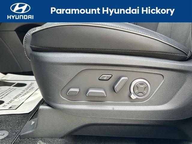 used 2025 Hyundai Palisade car, priced at $52,900