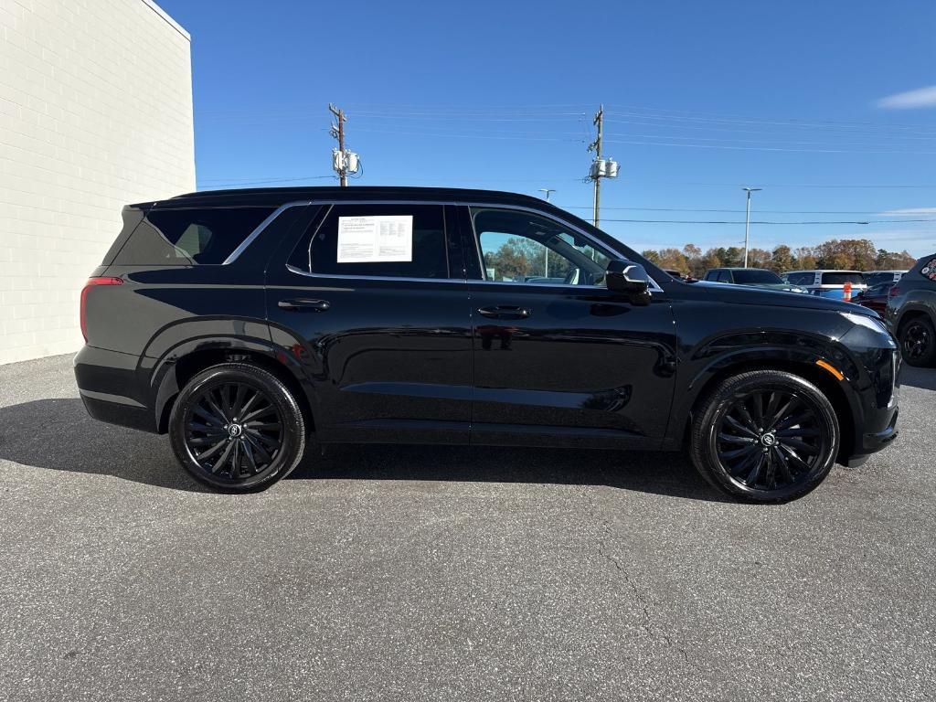 used 2025 Hyundai Palisade car, priced at $52,900