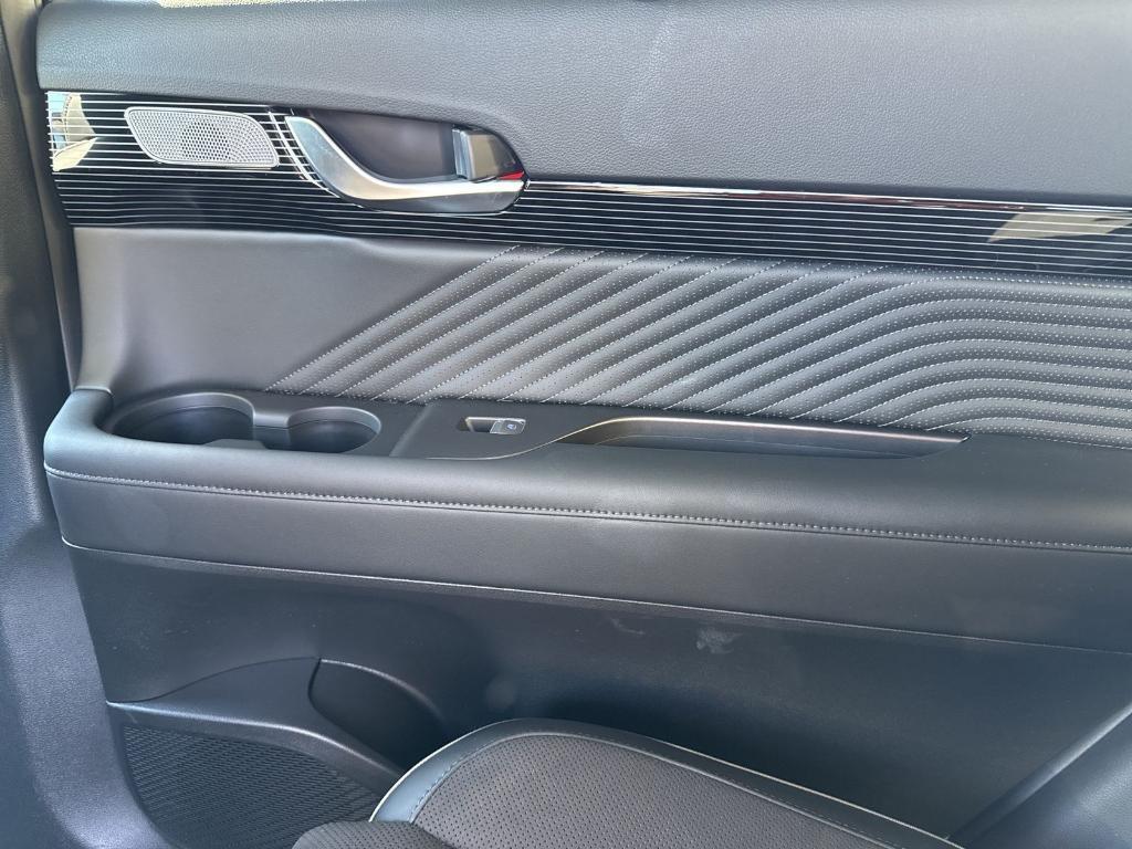 used 2025 Hyundai Palisade car, priced at $52,900