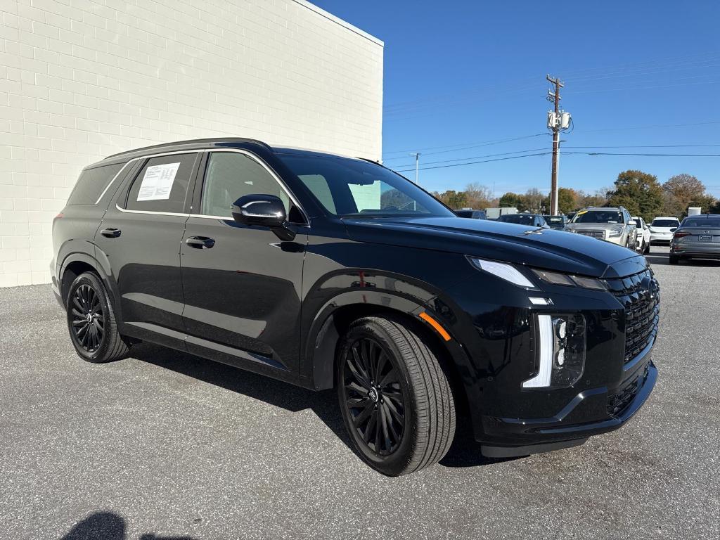 used 2025 Hyundai Palisade car, priced at $52,900