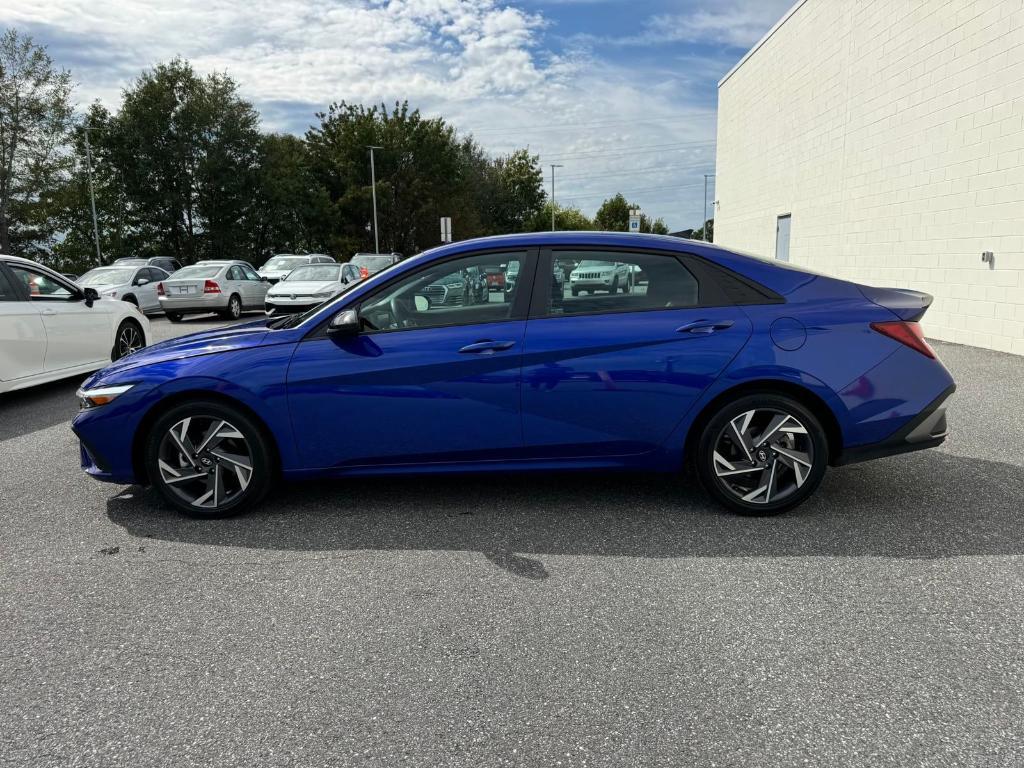 used 2025 Hyundai Elantra car, priced at $21,700
