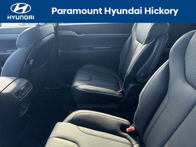 used 2024 Hyundai Palisade car, priced at $41,900