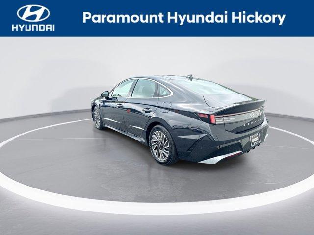 used 2025 Hyundai Sonata Hybrid car, priced at $34,800