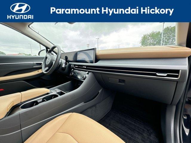used 2025 Hyundai Sonata Hybrid car, priced at $34,800