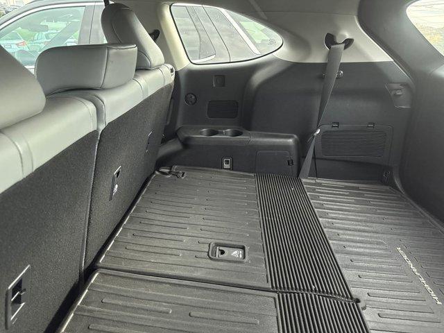 used 2021 Toyota Highlander car, priced at $32,900