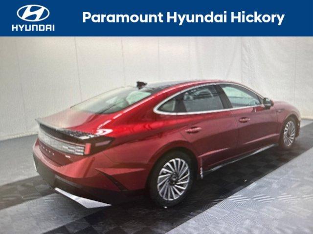 used 2025 Hyundai Sonata Hybrid car, priced at $35,900