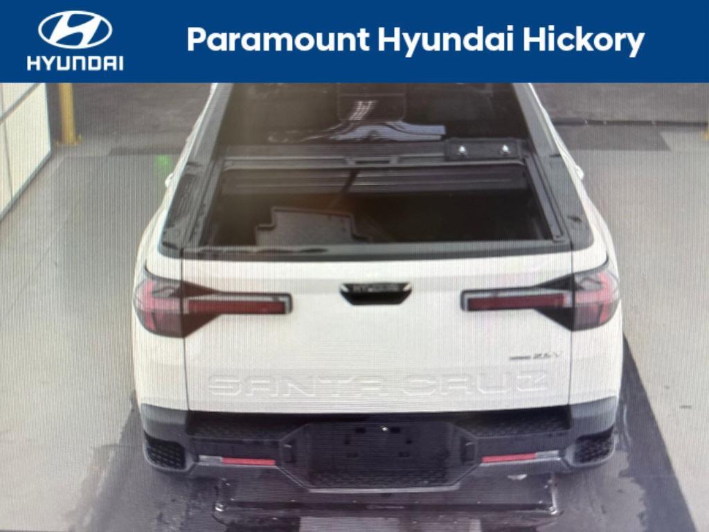 used 2025 Hyundai SANTA CRUZ car, priced at $37,900