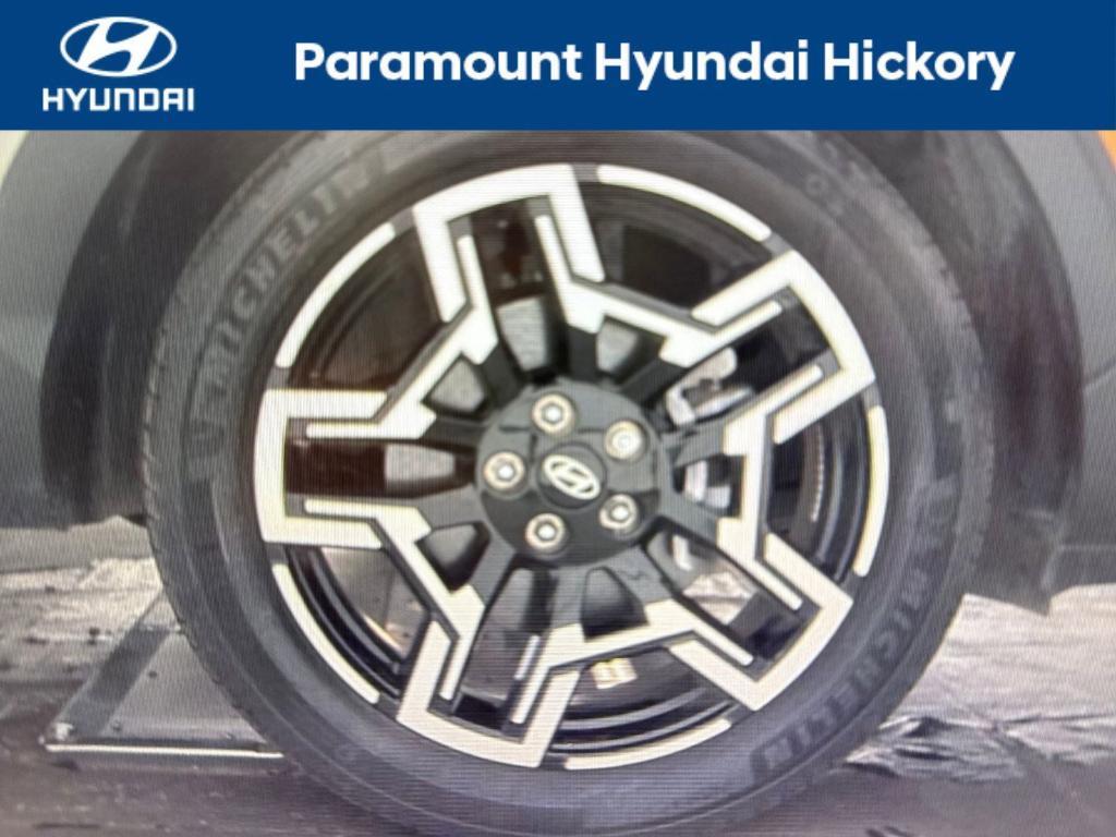 used 2025 Hyundai SANTA CRUZ car, priced at $37,900
