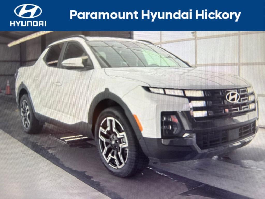 used 2025 Hyundai SANTA CRUZ car, priced at $37,900