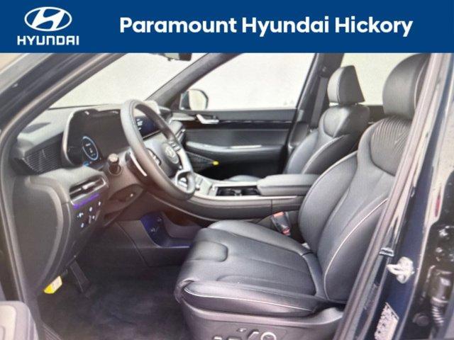 used 2025 Hyundai Palisade car, priced at $45,900