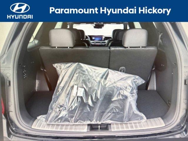 used 2025 Hyundai Palisade car, priced at $45,900