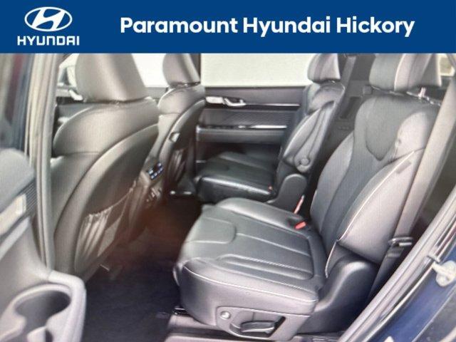 used 2025 Hyundai Palisade car, priced at $45,900
