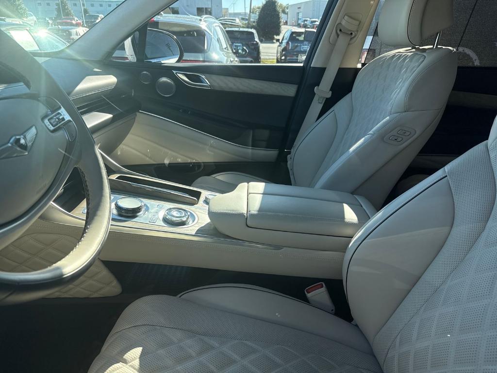 used 2024 Genesis GV80 car, priced at $56,900