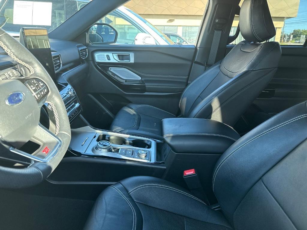 used 2023 Ford Explorer car, priced at $42,900