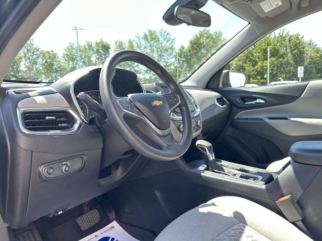 used 2022 Chevrolet Equinox car, priced at $17,500