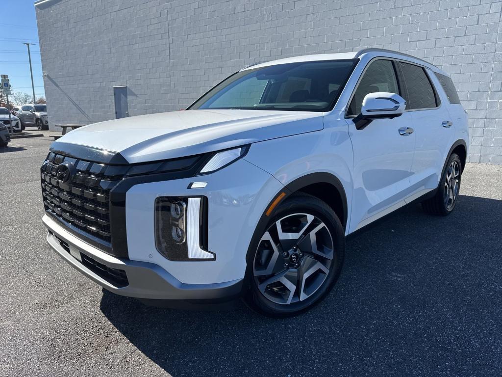 used 2024 Hyundai Palisade car, priced at $47,900