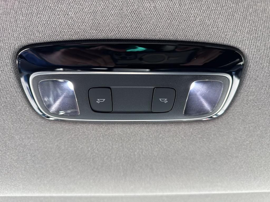 used 2024 Hyundai Palisade car, priced at $47,900