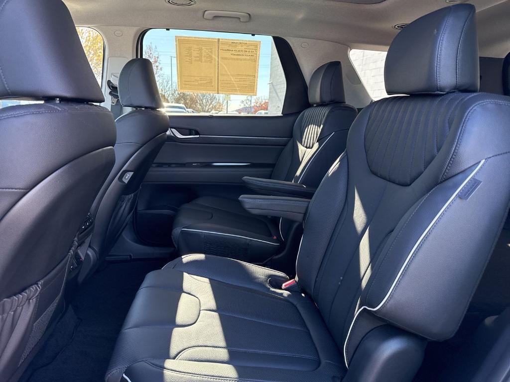 used 2024 Hyundai Palisade car, priced at $47,900