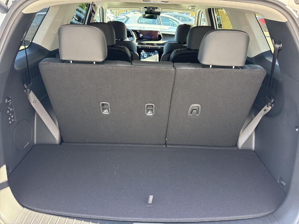 used 2024 Hyundai Palisade car, priced at $47,900