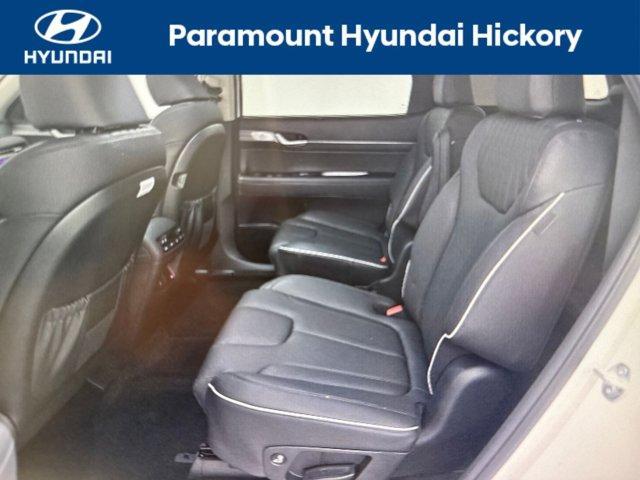 used 2024 Hyundai Palisade car, priced at $47,900