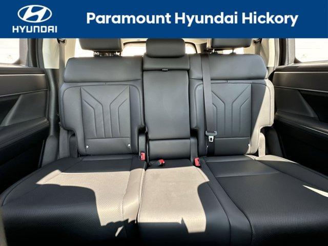 used 2024 Hyundai Santa Fe car, priced at $37,900
