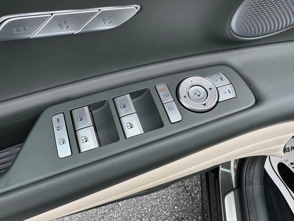 used 2025 Genesis GV80 car, priced at $64,800