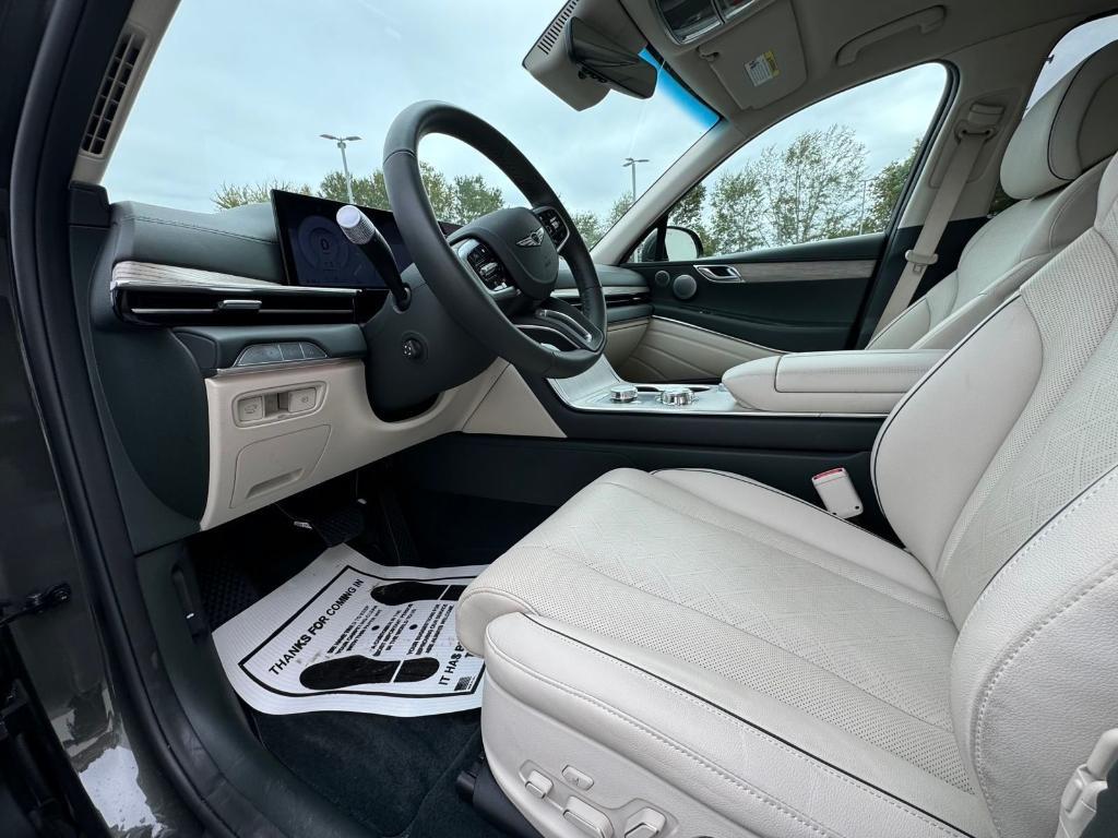 used 2025 Genesis GV80 car, priced at $64,800