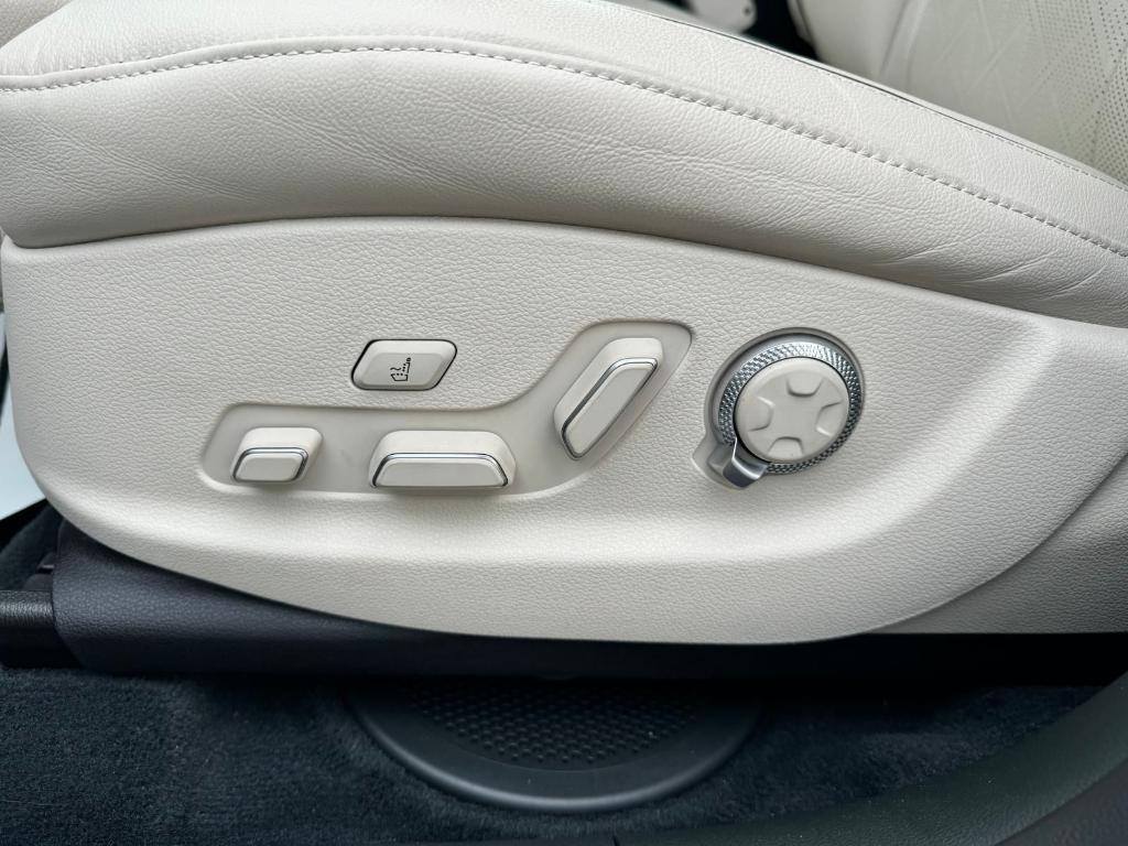 used 2025 Genesis GV80 car, priced at $64,800