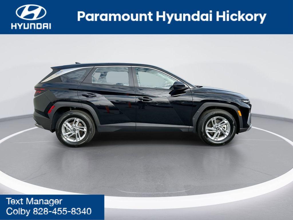 new 2025 Hyundai Tucson car, priced at $29,676
